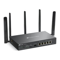 ER706W-4G router, schuin voorkant
