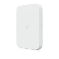 UniFi 5G Max Outdoor schuin van voren