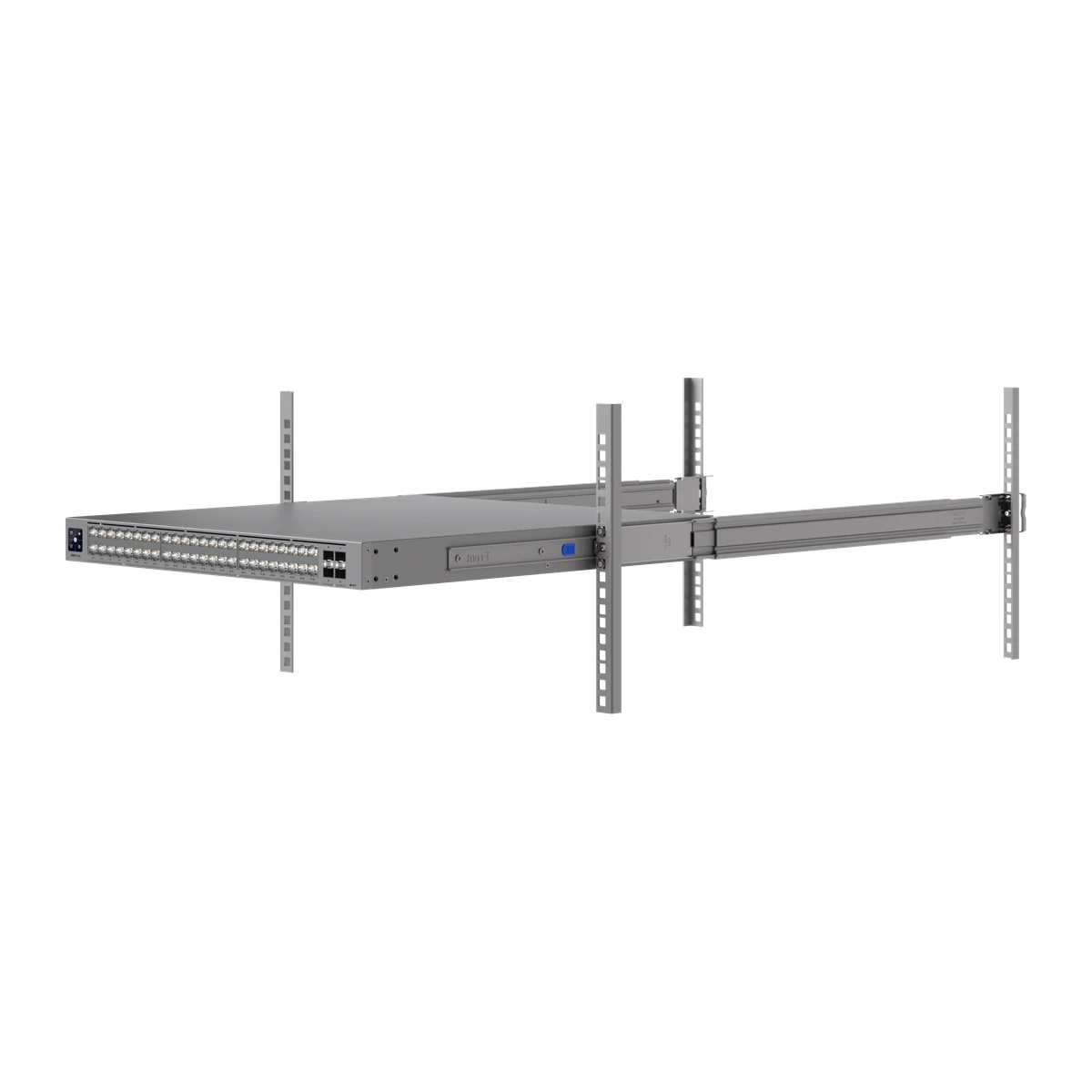 Rails met UniFi-switch in rack