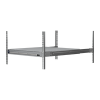 Switch gemonteerd in een rack